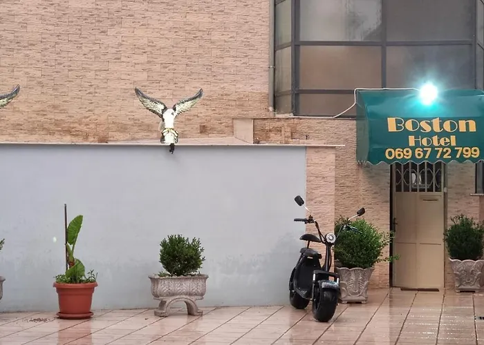 Hotel Boston 2*